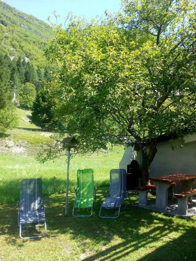 Apartma Pod Rozem Soča Exteriör bild
