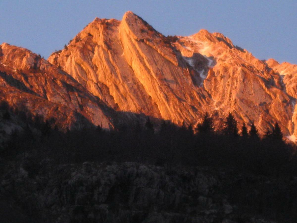 Apartma Pod Rozem Soča Exteriör bild